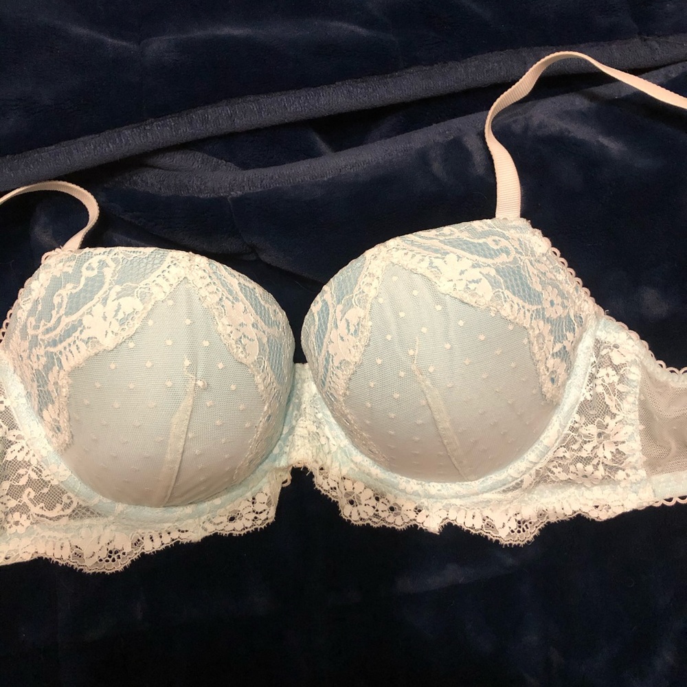 Victoria secret dream angel Demi 34d